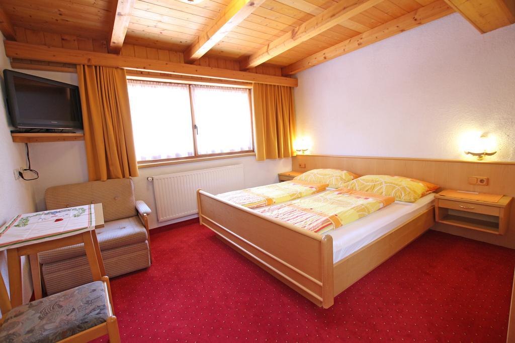 Gaesteheim Anni Winkler Nauders Habitación foto